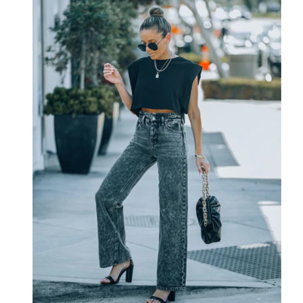 VICI: Raila Ultra High Rise 90S Flare Denim